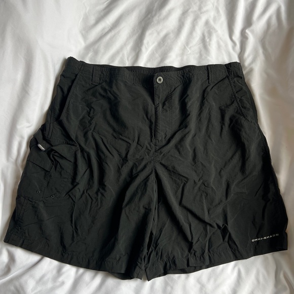 Columbia Other - Men’s Elastic Waist Columbia Shorts Size XXL Black
